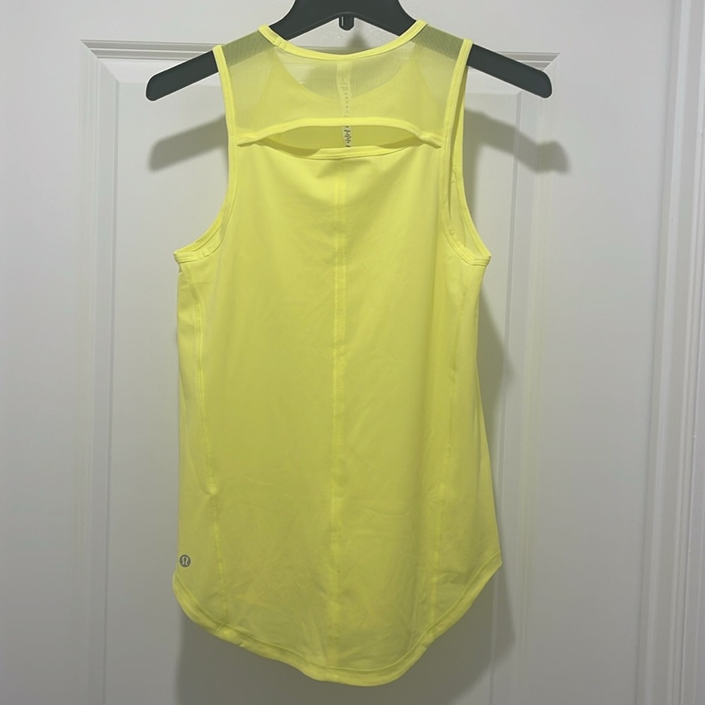Lululemon Sculpt Tank Size 2 Electric Yellow ELLE NWT Neon Highlighter Mesh - Picture 2 of 8